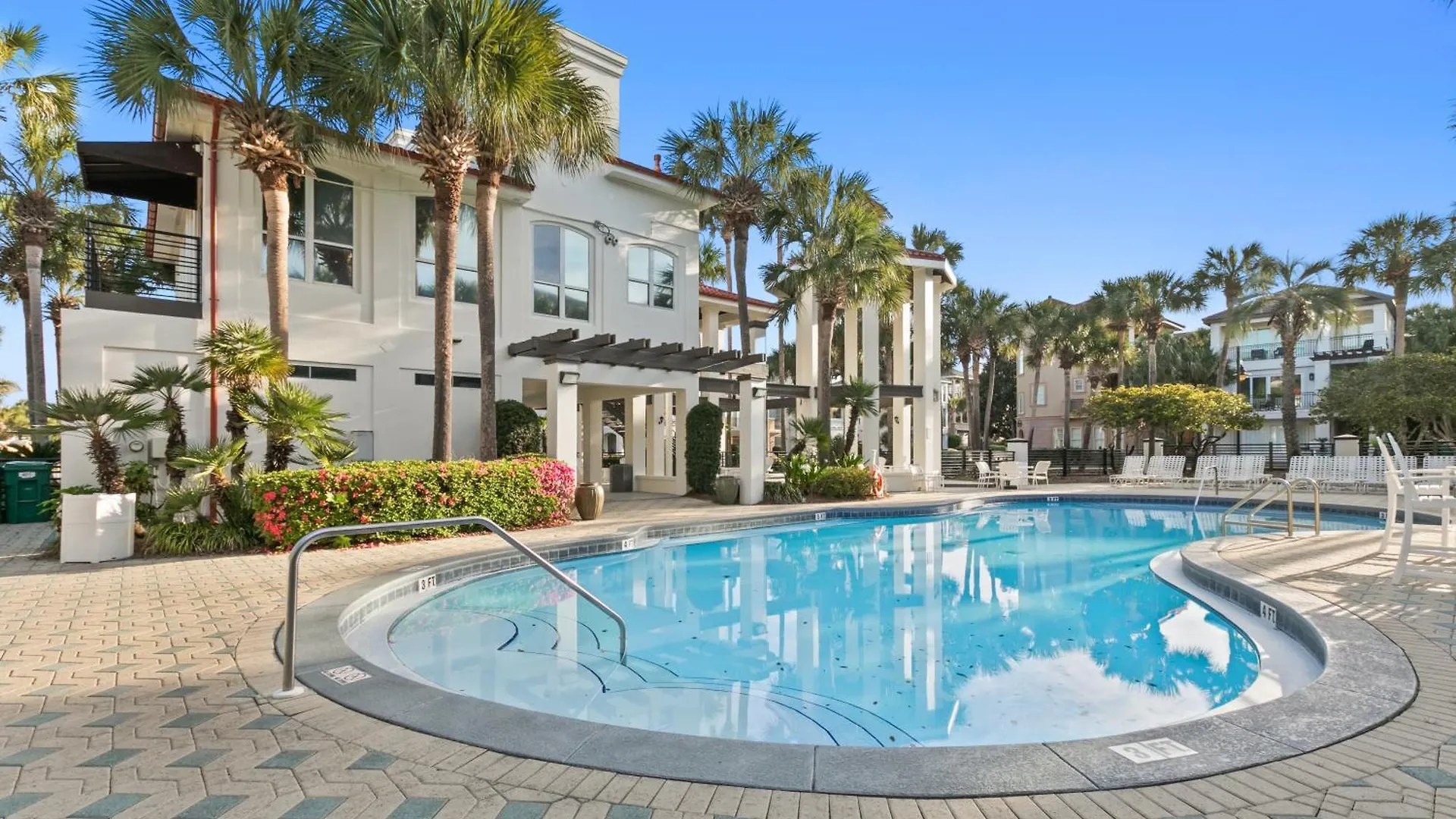 Pool - Gated Community - Private Community Beach Destin
