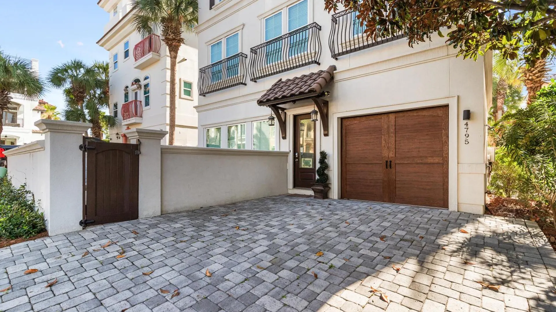 Pool - Gated Community - Private Community Beach Destin Holiday home